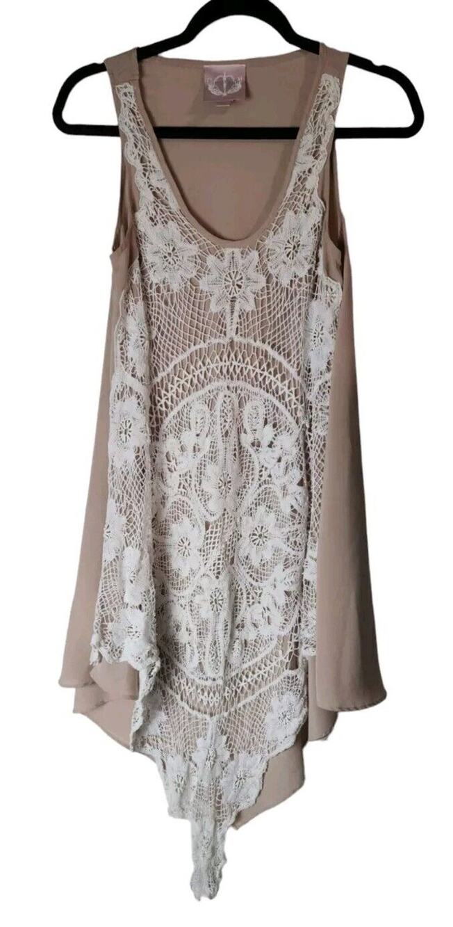 Romeo & Juliet Couture Tan Sheer Crochet Tunic Tank Sz Small Sleeveless Bohemian